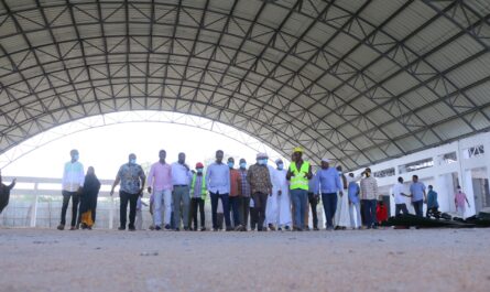 Governor Ali Bunow Korane inspects the near-complete Qorahey Market, an ultra-modern facility set to provide a safe and organized space for local grocery and vegetable vendor